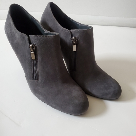 Franco Sarto Charcoal Booties Size 10 - Picture 2 of 5
